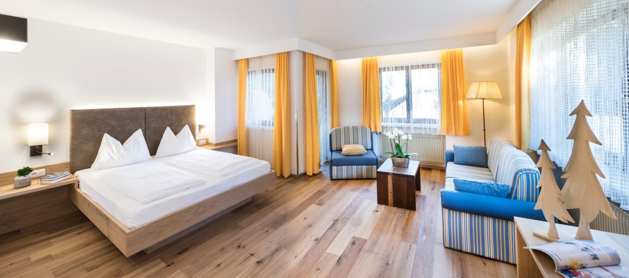 Hotel Fameli Olang Стая снимка